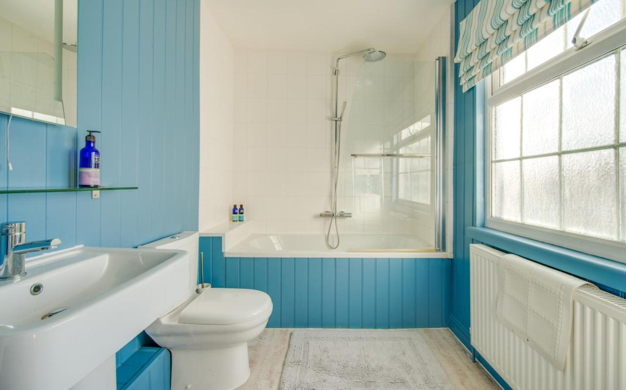 The Montpellier Townhouse Villa เชลเทนแฮม ภายนอก รูปภาพ
