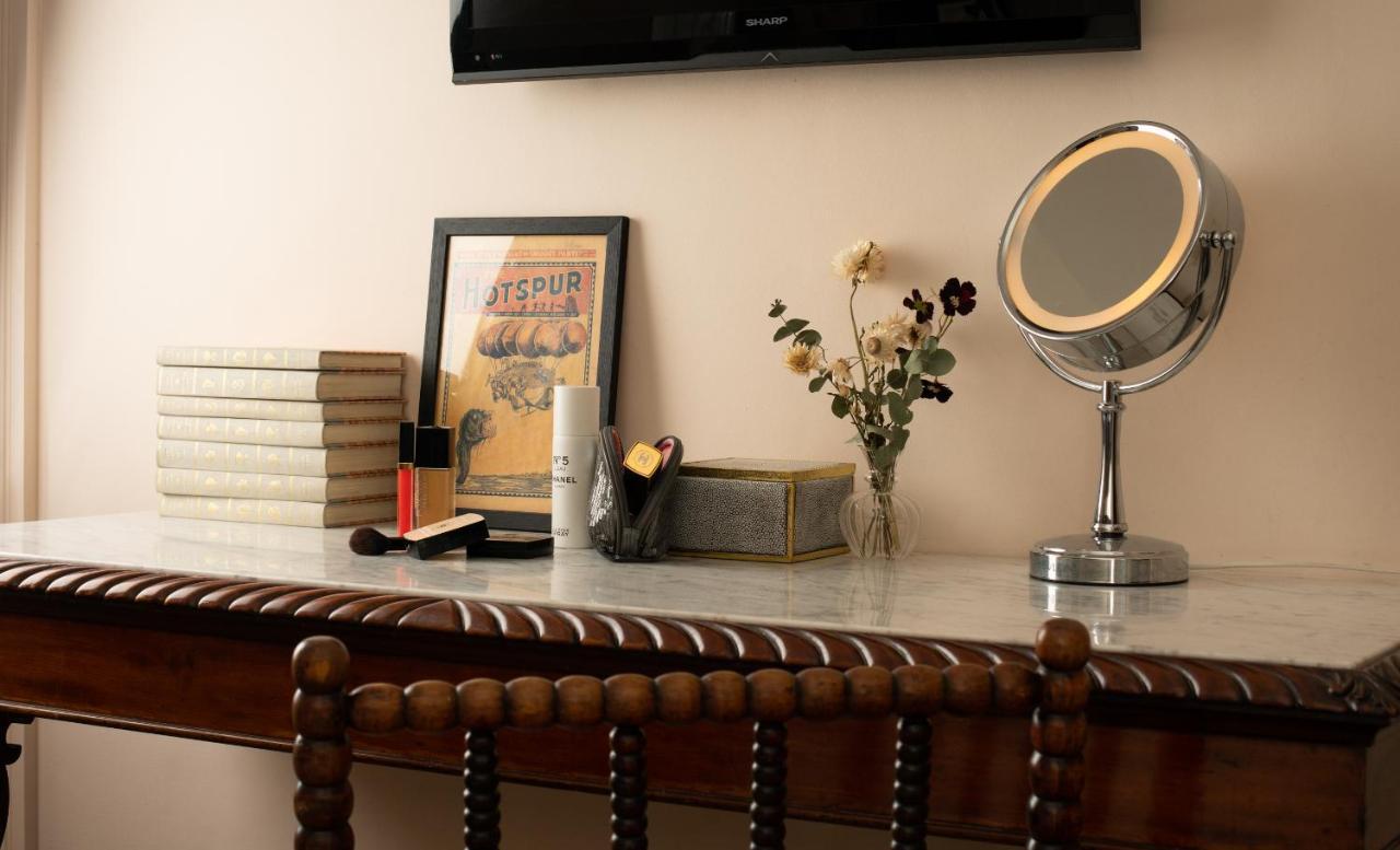 The Montpellier Townhouse Villa เชลเทนแฮม ภายนอก รูปภาพ
